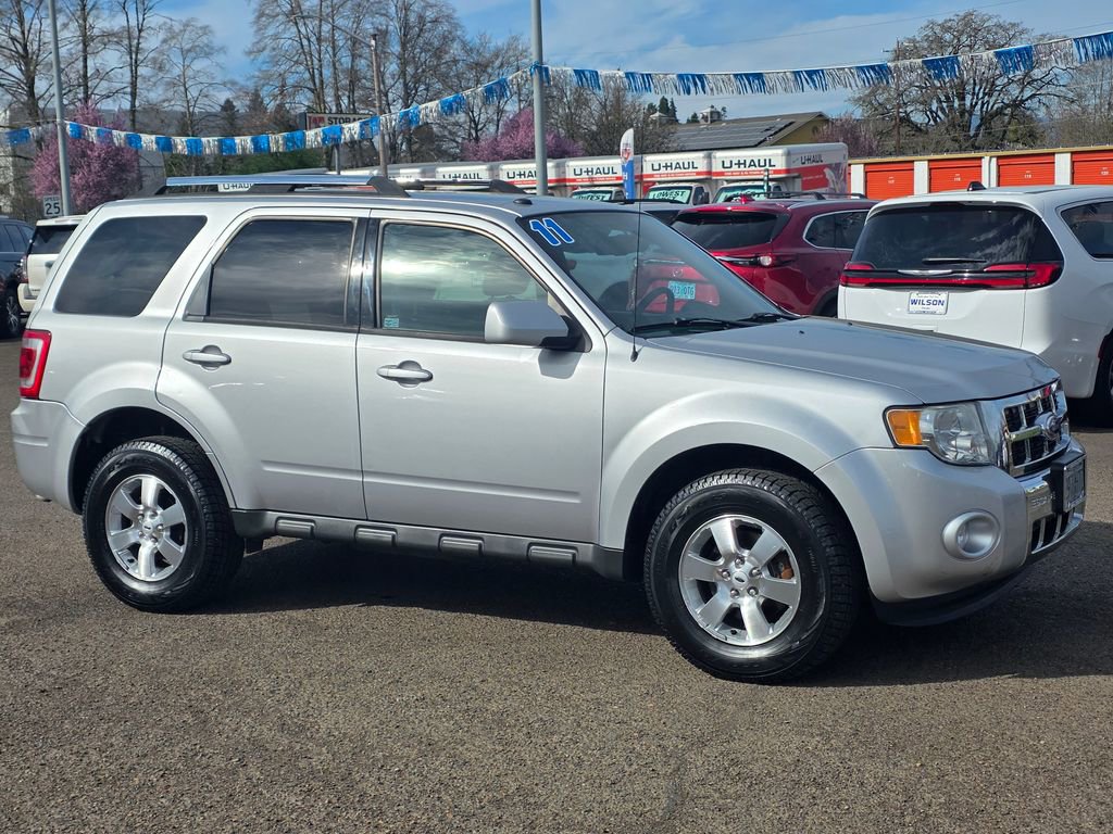 Used 2011 Ford Escape Limited image 3