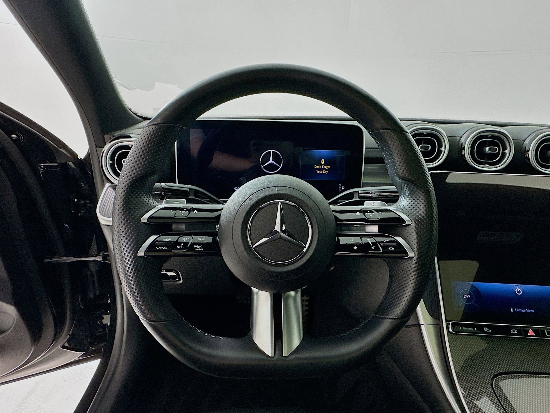 Used 2022 Mercedes-Benz C 300 Sedan image 12