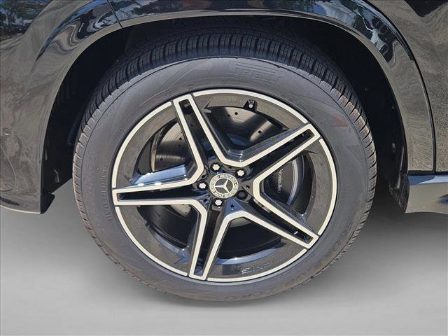 New 2026 Mercedes-Benz GLS 450 4MATIC image 10
