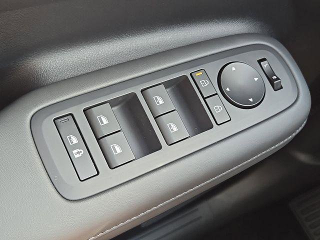 New 2025 Hyundai Santa Fe XRT AWD/4WD image 21