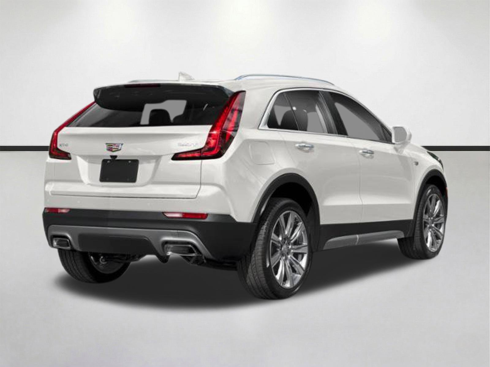 Used 2019 Cadillac XT4 Luxury FWD image 2