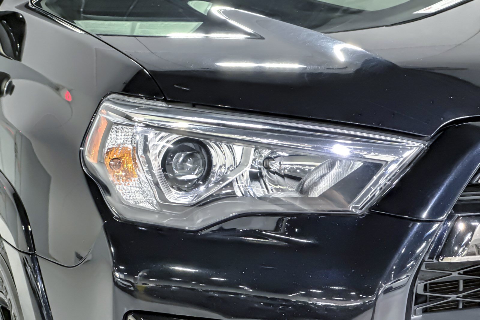 Used 2021 Toyota 4Runner Nightshade AWD/4WD image 12