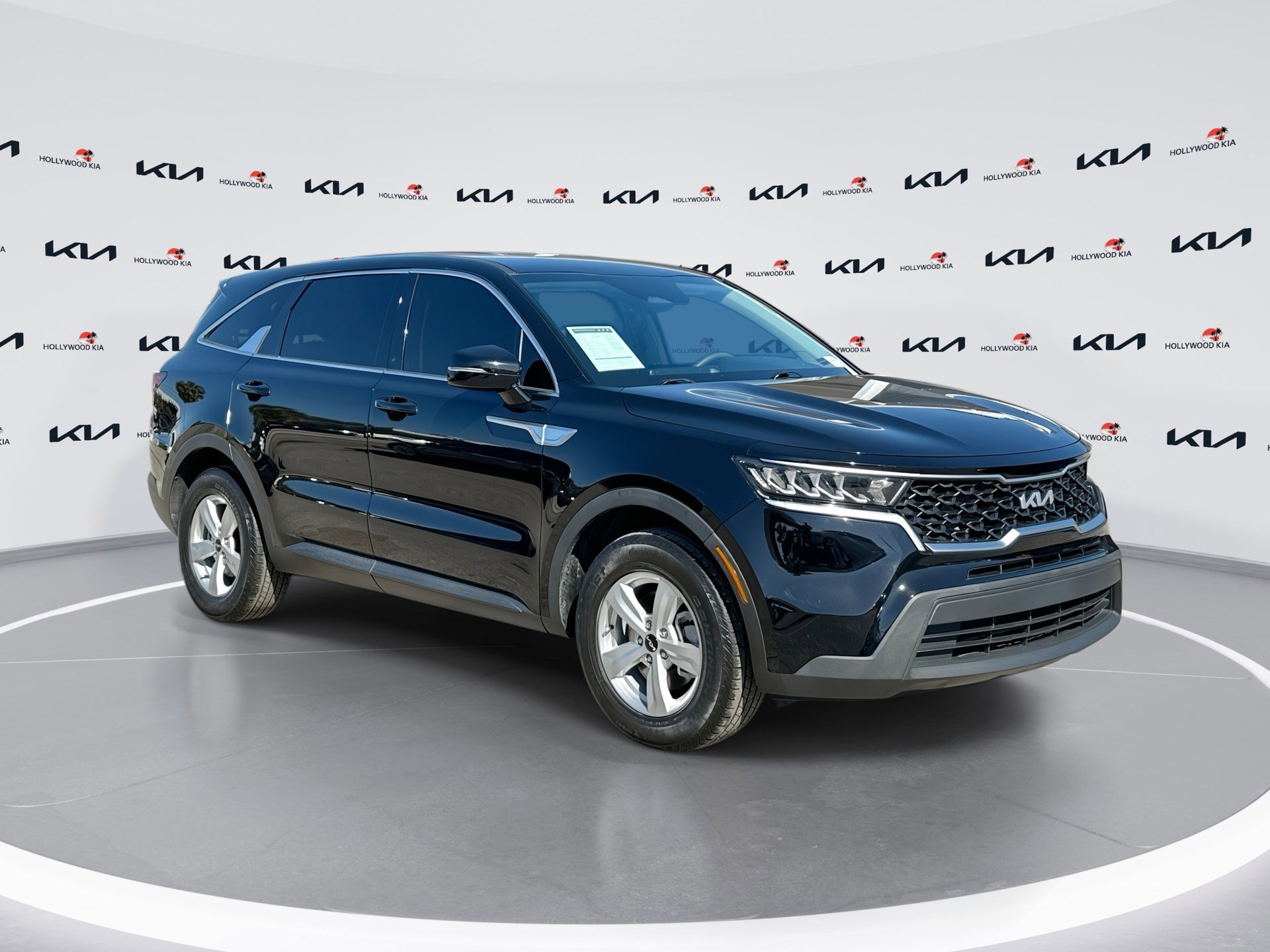 Used 2023 Kia Sorento LX