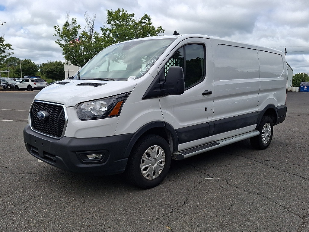 Certified 2025 Ford Transit 250 Low Roof w/ Exterior Upgrade Package RWD image 6