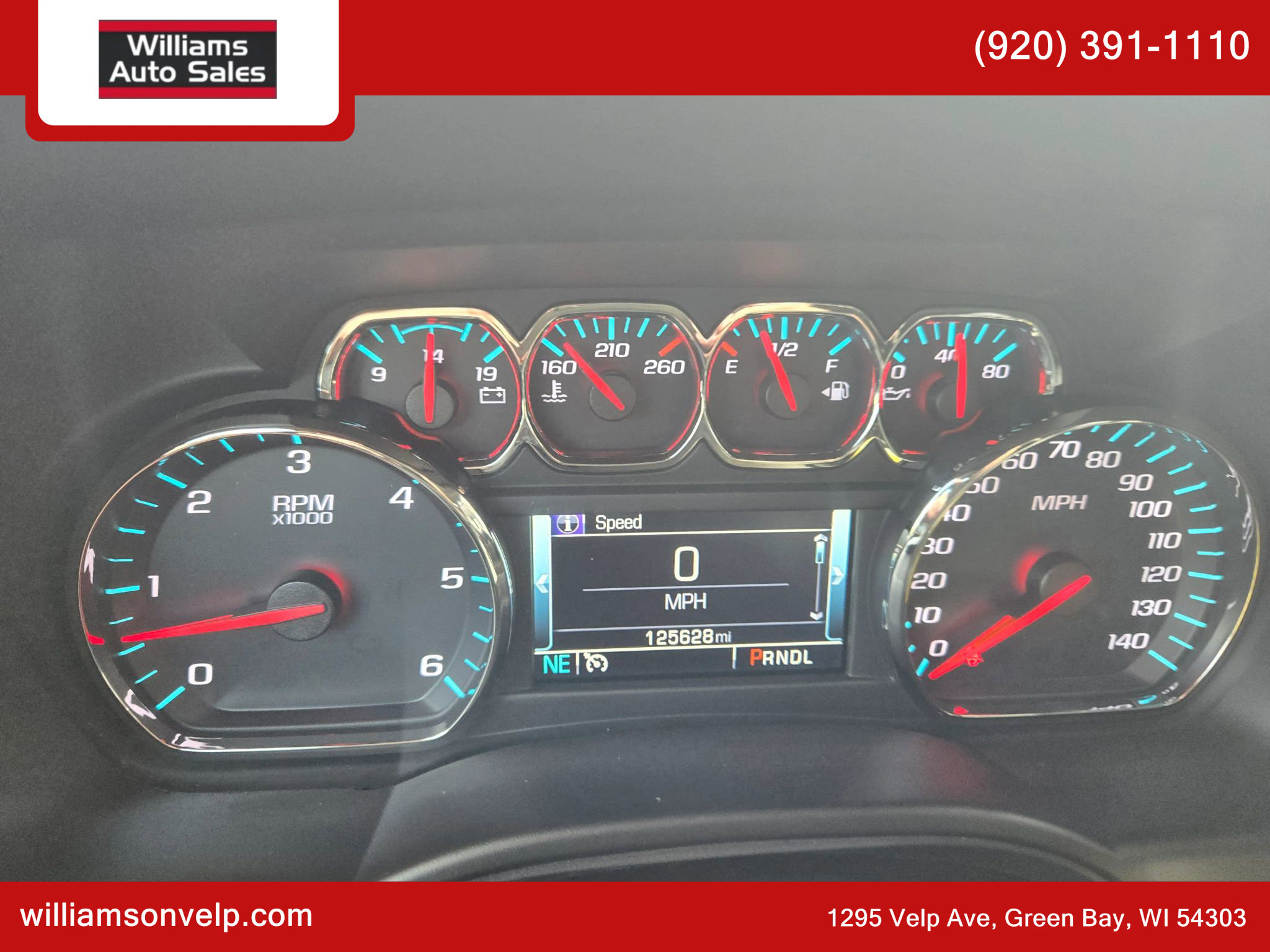 Used 2018 Chevrolet Suburban LT image 25