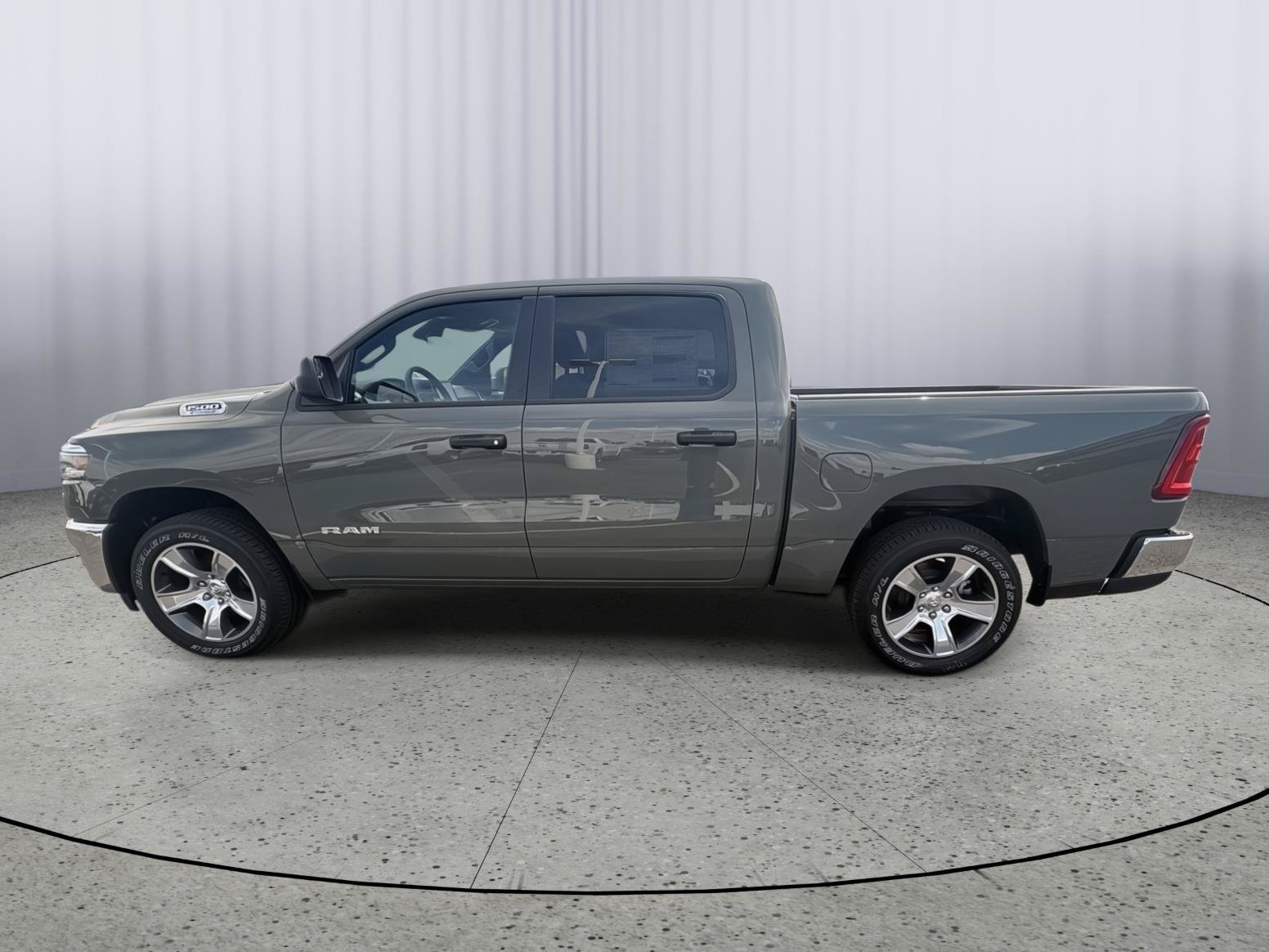New 2026 RAM 1500 Tradesman AWD/4WD image 2