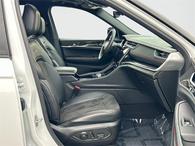 Used 2022 Jeep Grand Cherokee Trailhawk image 22