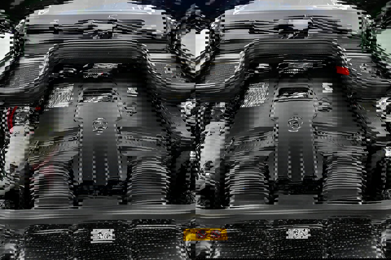 Used 2025 Mercedes-Benz Maybach GLS 600 4MATIC image 17