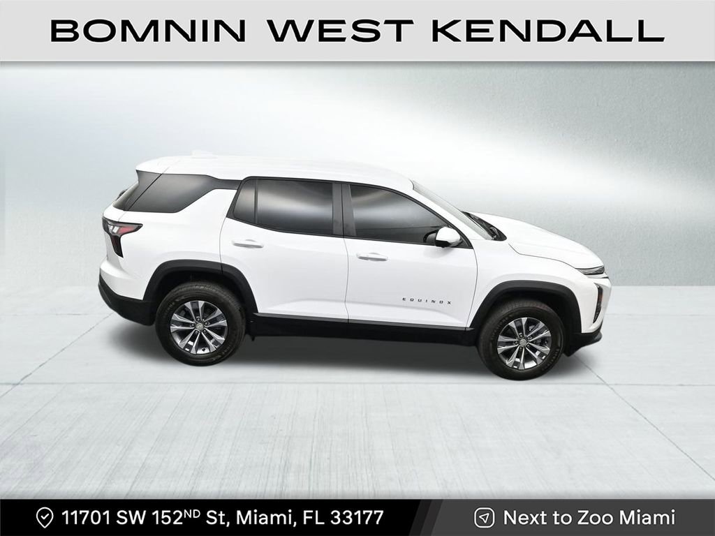 Used 2026 Chevrolet Equinox LT w/ Safety and Technology Package image 18