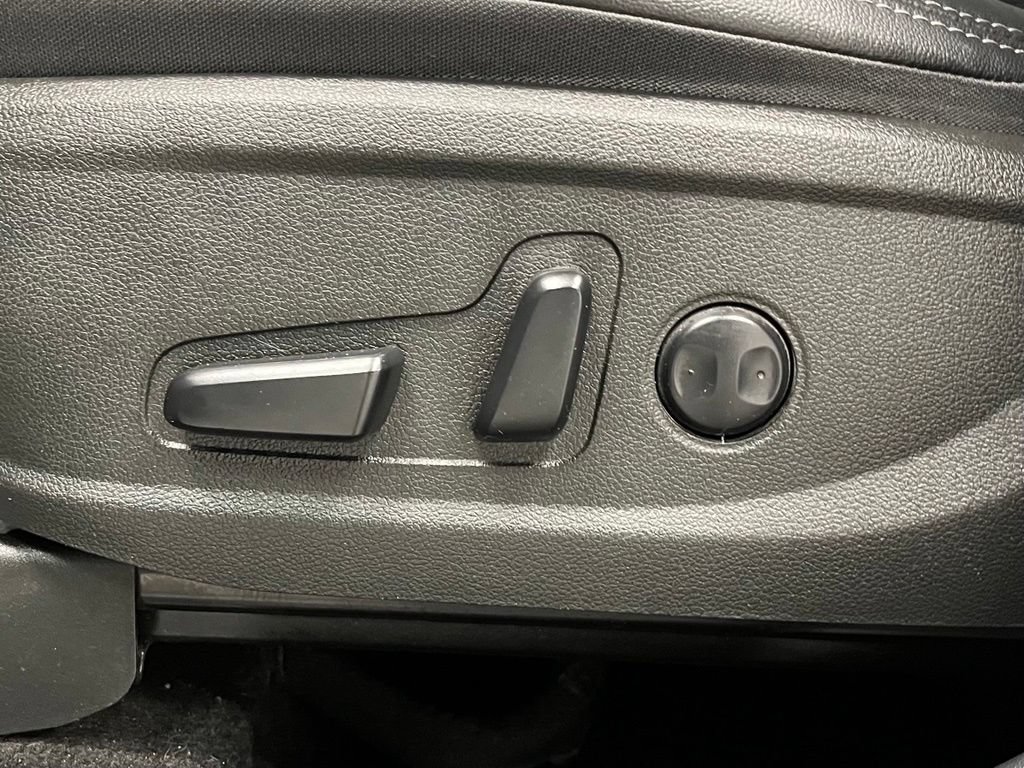 Used 2023 Hyundai Santa Fe SEL w/ Premium Package AWD/4WD image 23