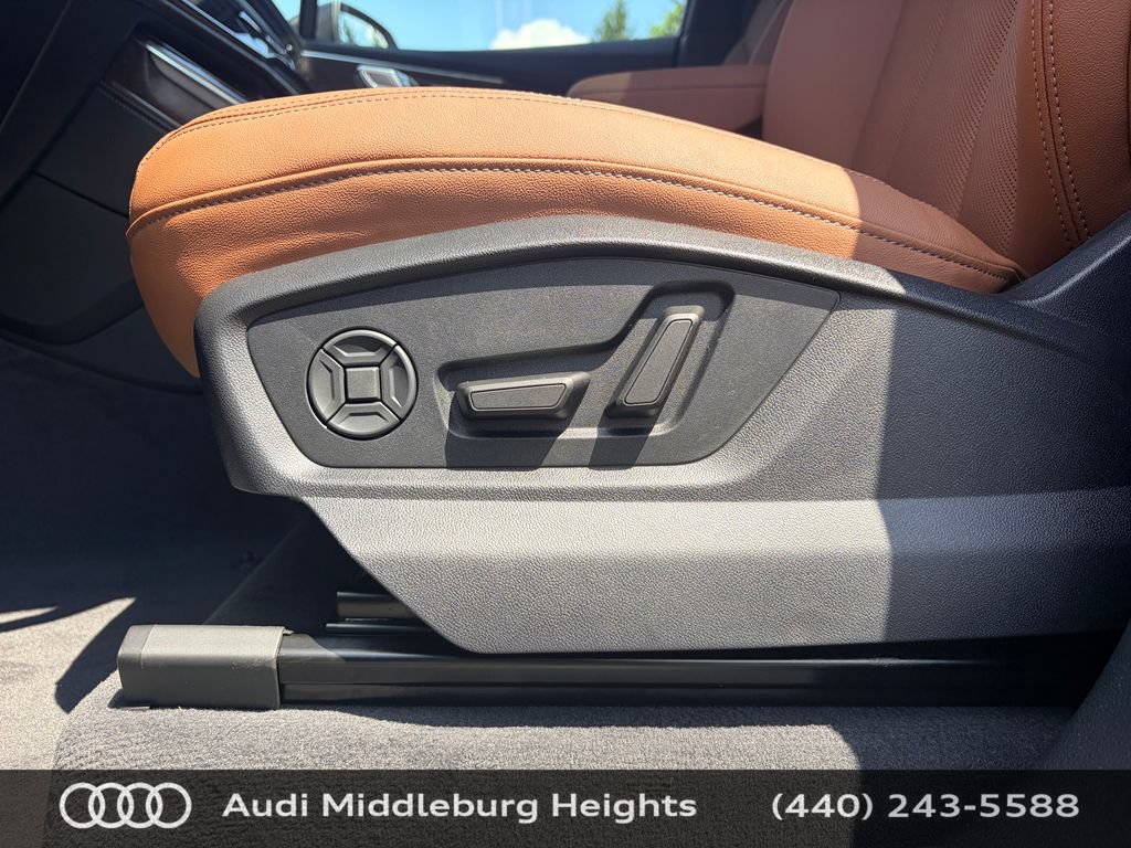 Used 2026 Audi Q7 2.0T Premium Plus w/ Premium Plus Package AWD/4WD image 15