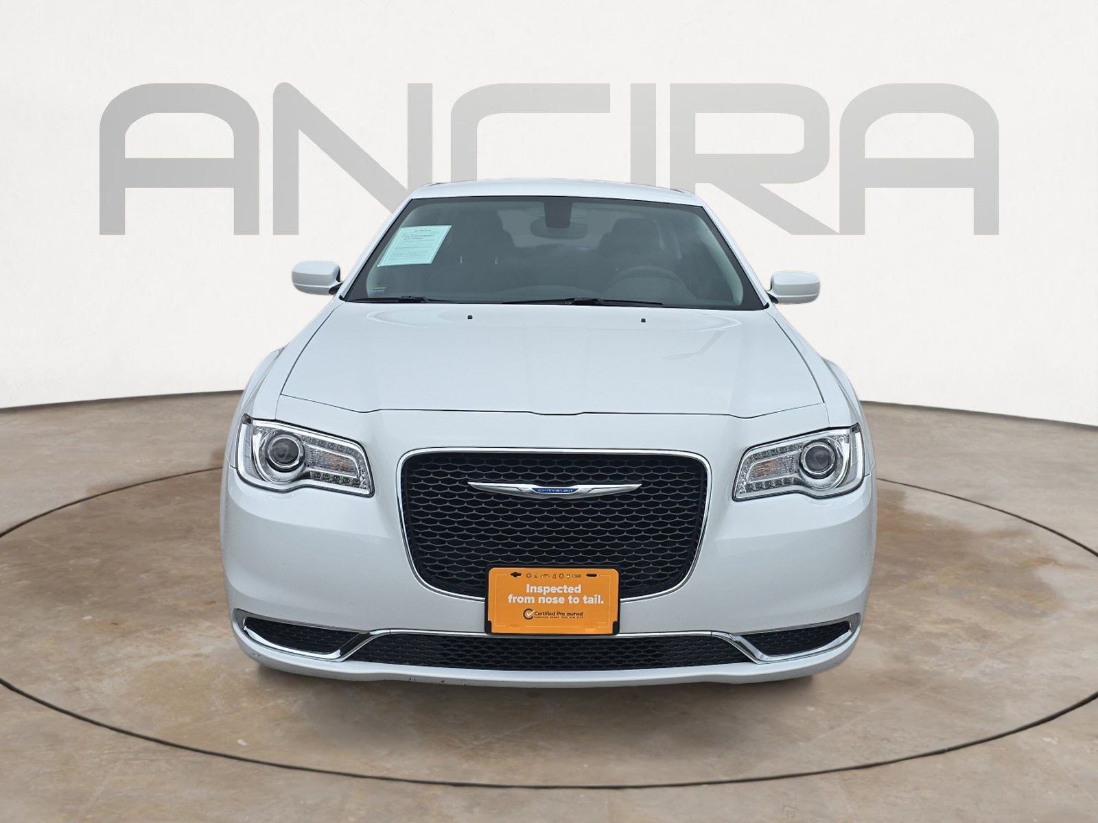 Used 2023 Chrysler 300 Touring RWD image 5