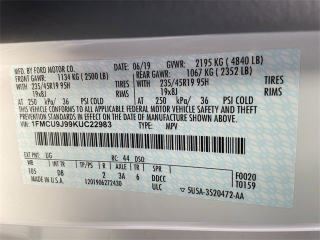 Used 2019 Ford Escape Titanium image 38