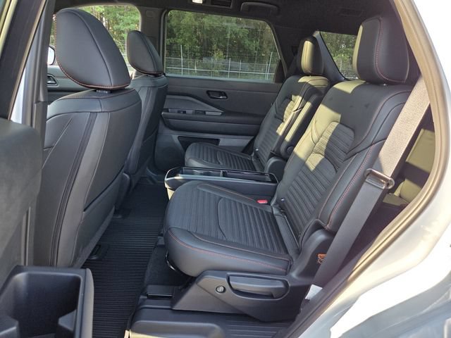 New 2026 Nissan Pathfinder Rock Creek AWD/4WD image 10