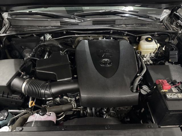 Used 2020 Toyota Tacoma TRD Off-Road w/ TRD Premium Off Road Package image 41