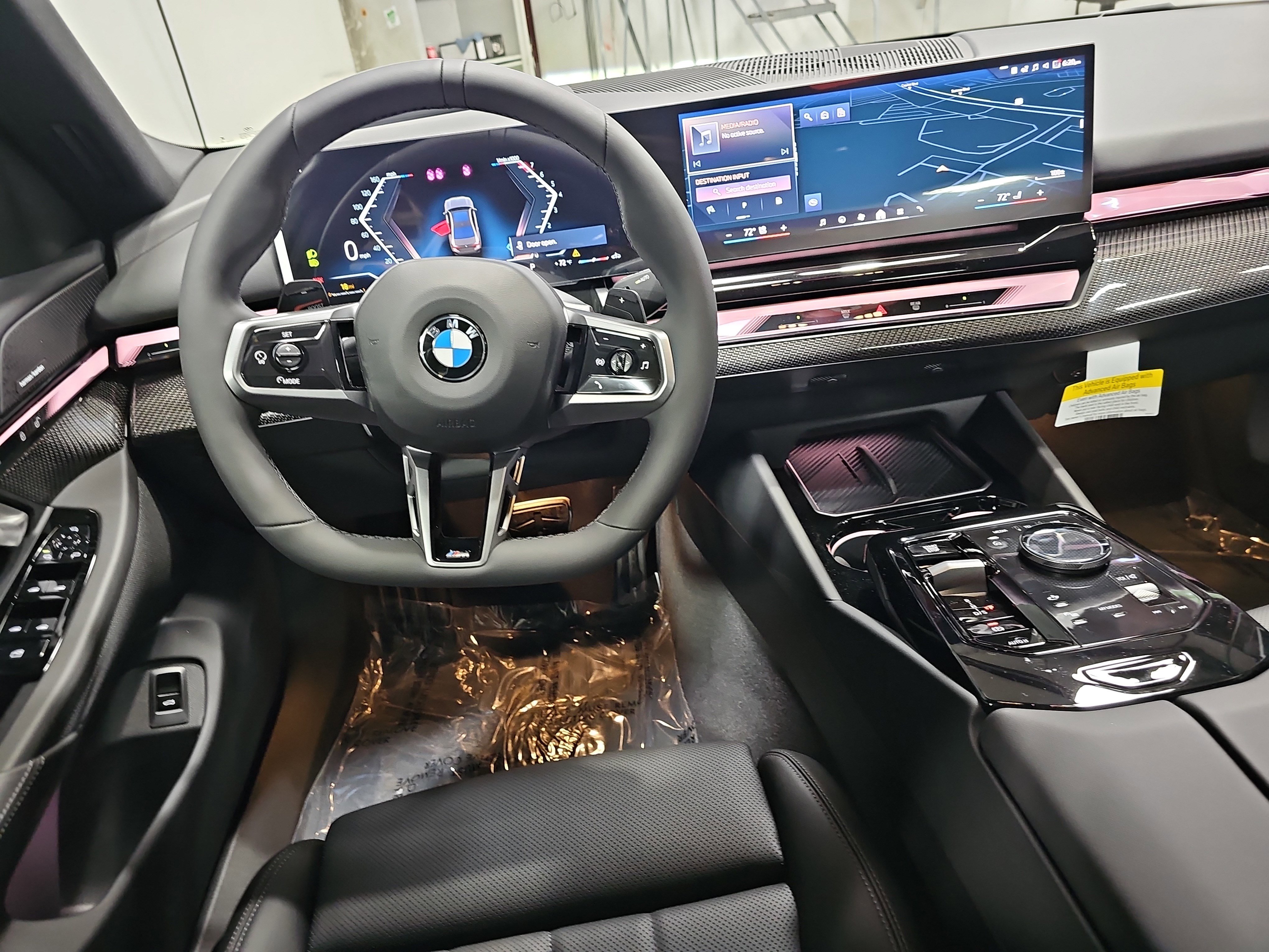 New 2026 BMW 540i xDrive w/ M Sport Package AWD/4WD image 16