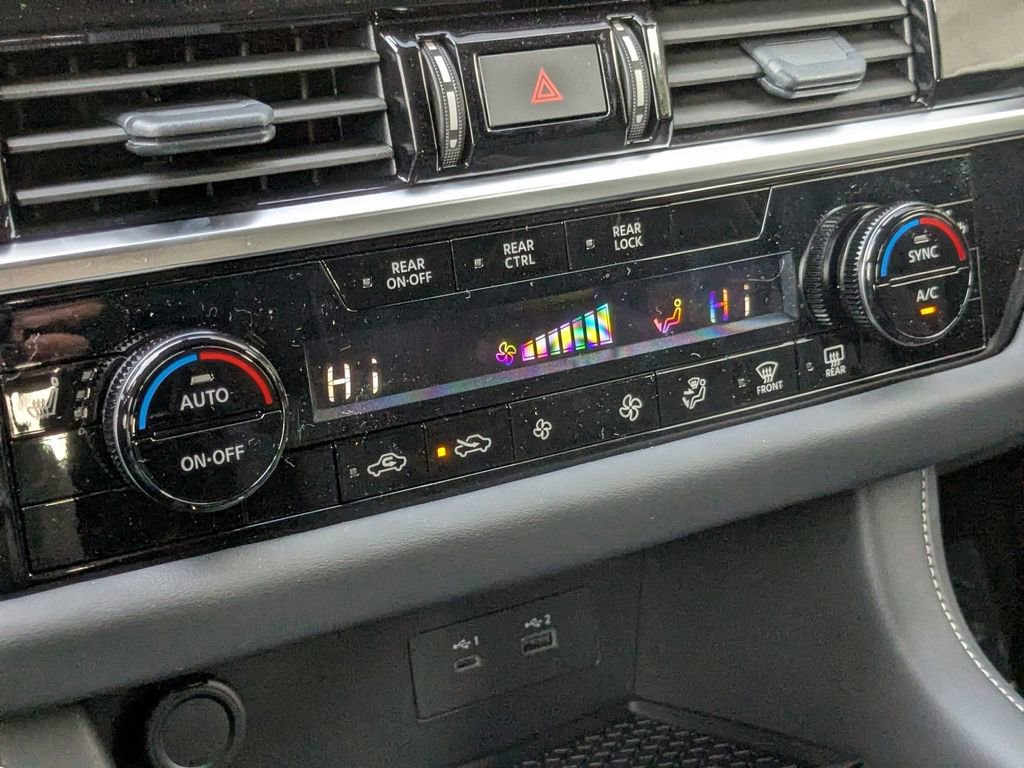 New 2025 Nissan Pathfinder SV image 21