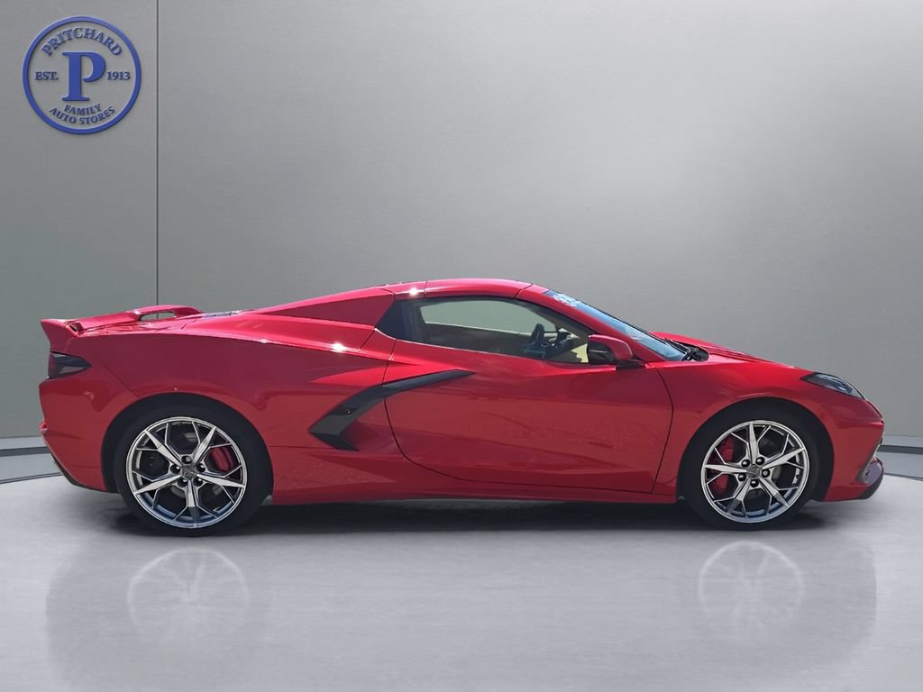 Used 2023 Chevrolet Corvette Stingray Premium Conv w/ Z51 Performance Package RWD image 8