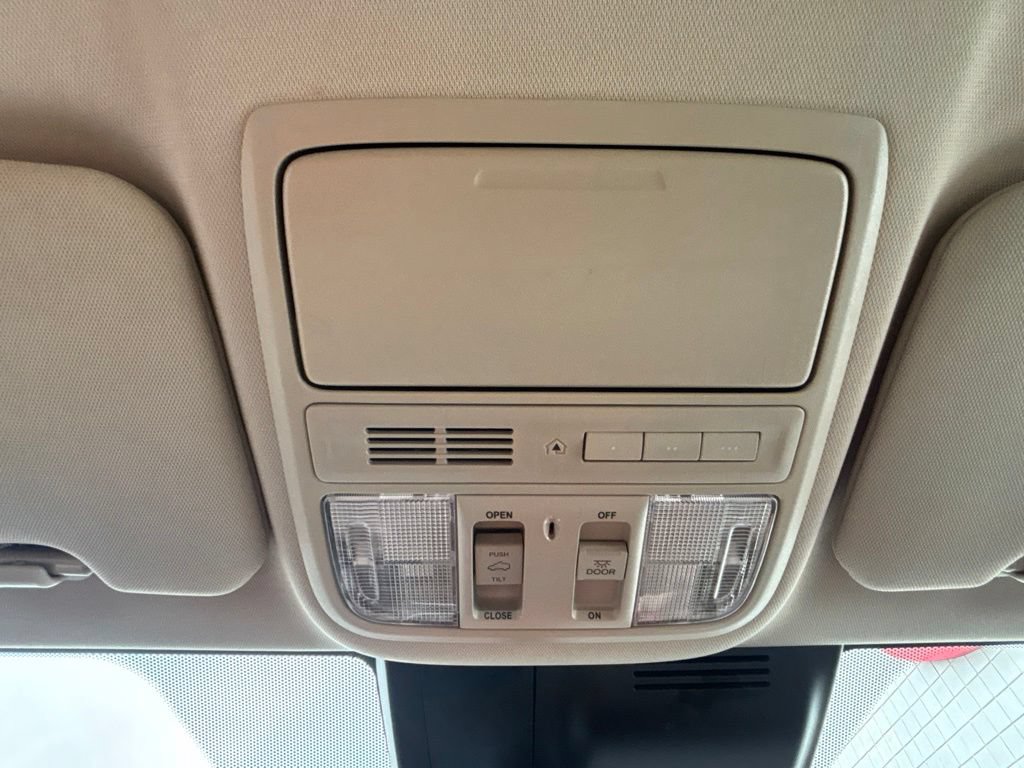 Used 2022 Honda CR-V EX-L image 17