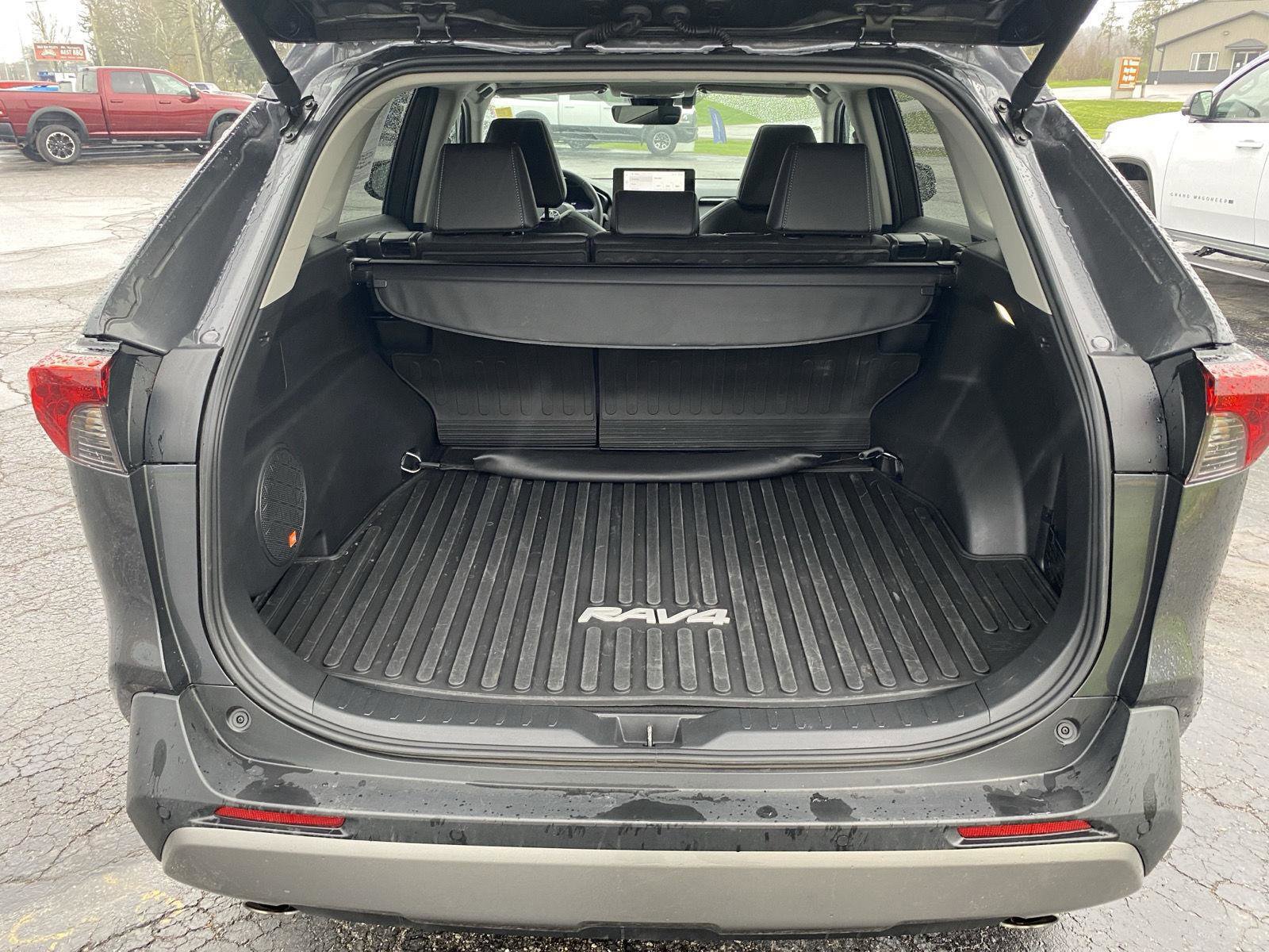 Used 2025 Toyota RAV4 Limited w/ Weather Package image 34