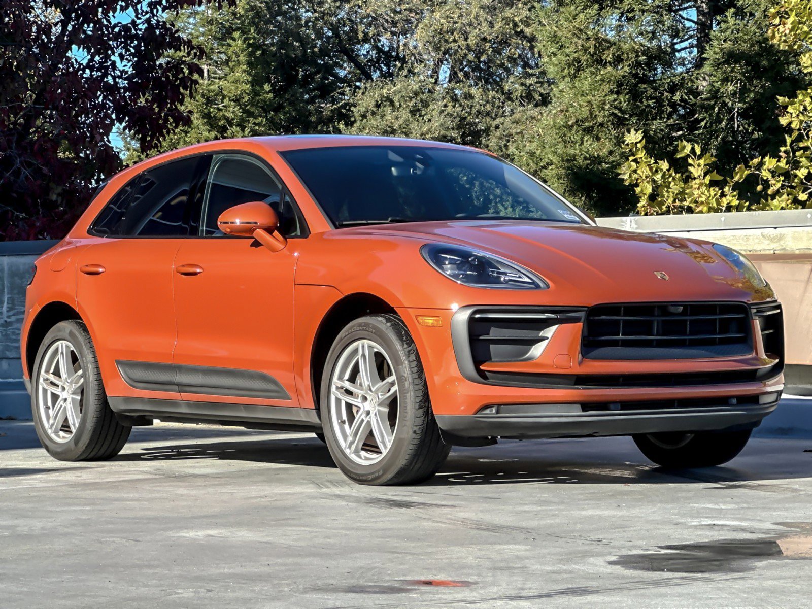 Used 2022 Porsche Macan w/ Premium Package Plus image 10