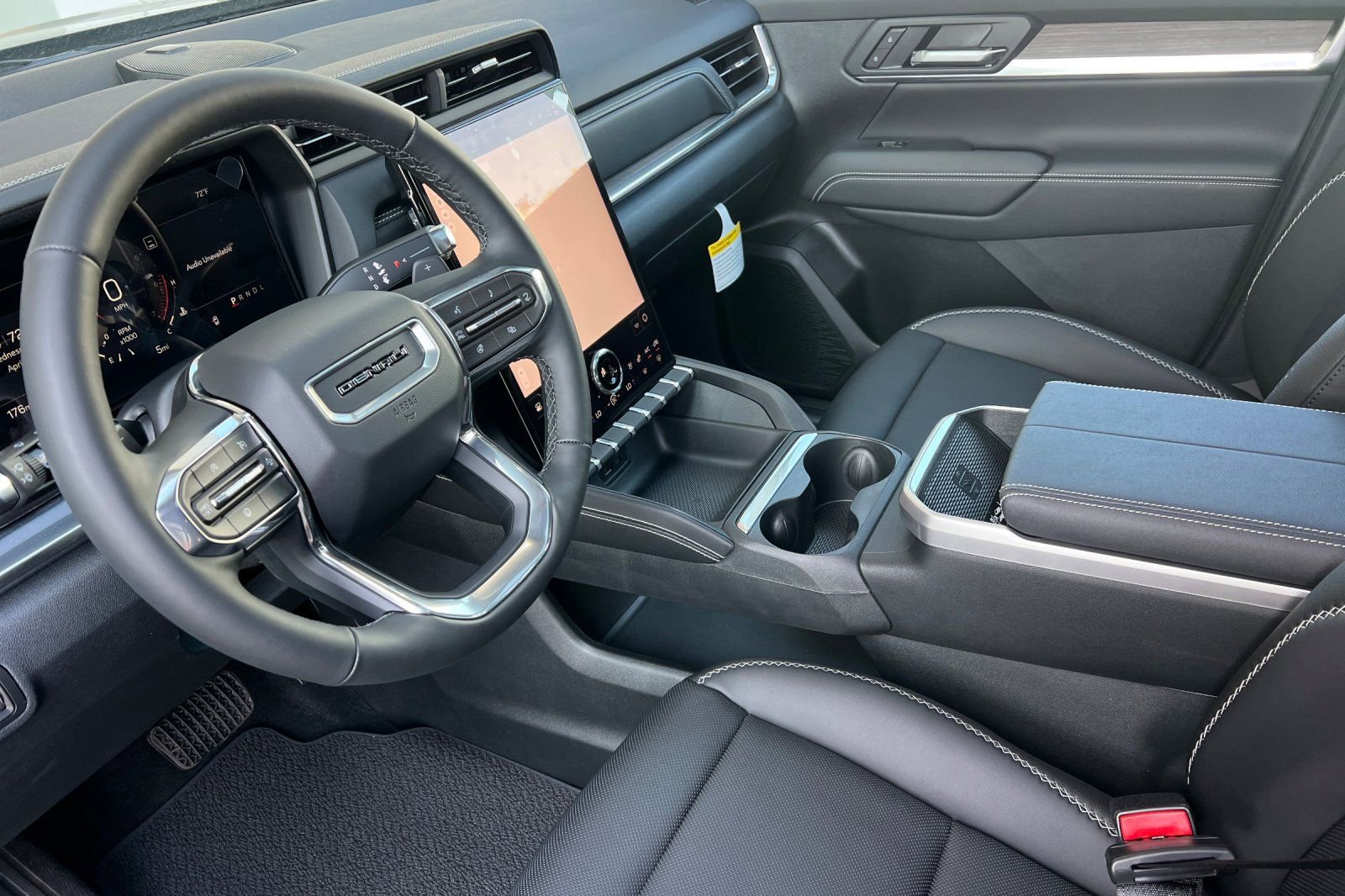 New 2026 GMC Terrain Denali image 8