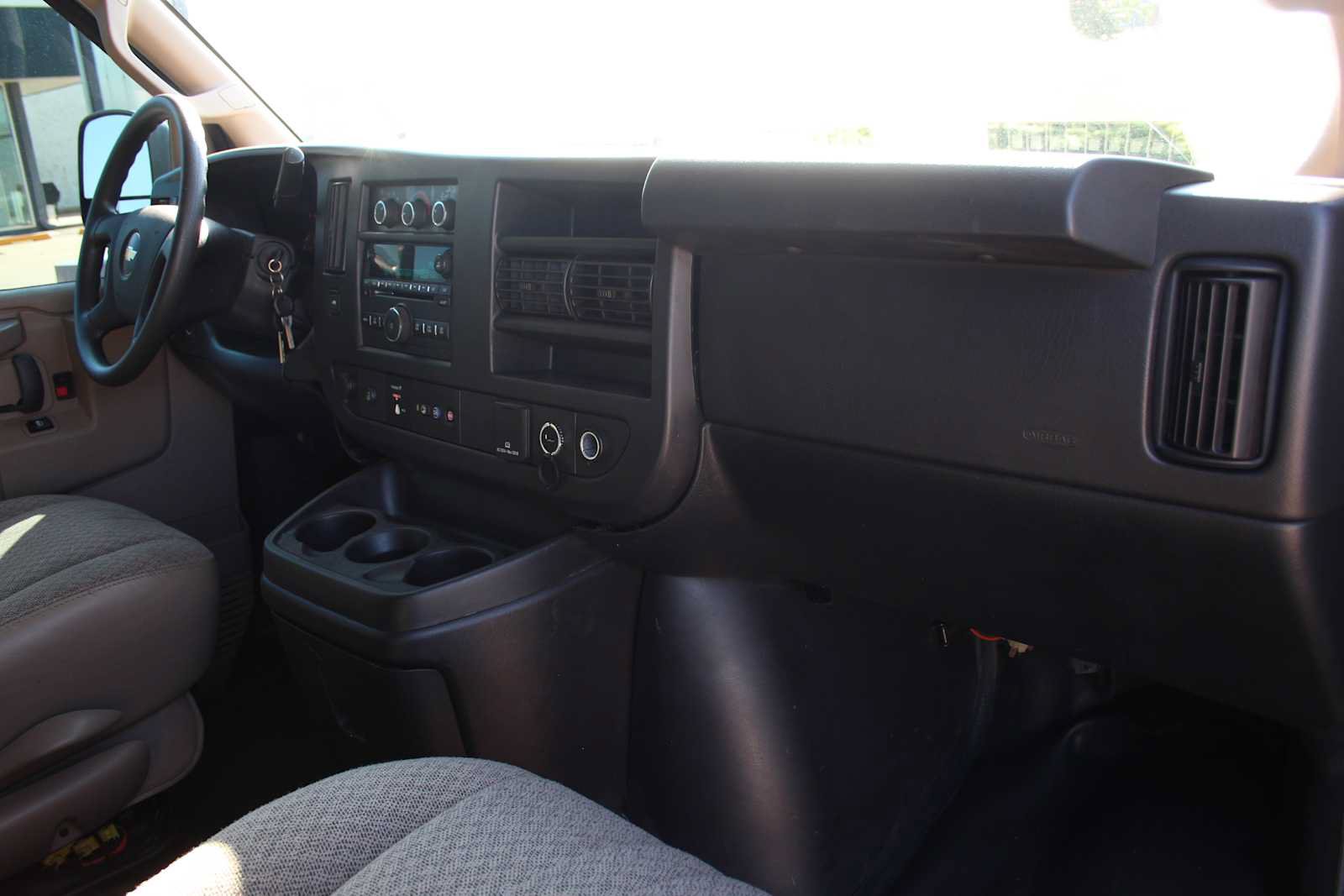 Used 2019 Chevrolet Express 2500 w/ Driver Convenience Package RWD image 17
