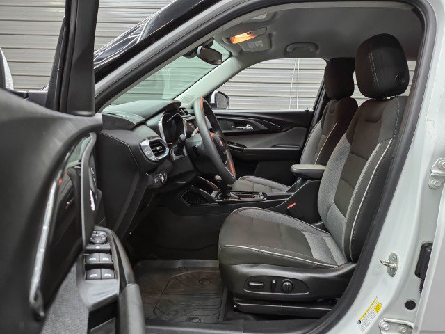 Used 2022 Chevrolet TrailBlazer LT AWD/4WD image 14
