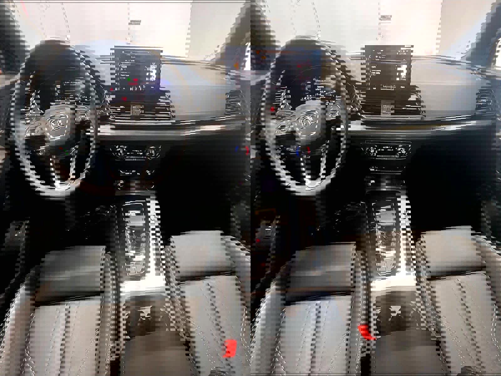 Used 2025 Audi Q5 2.0T Premium w/ Convenience Plus Package image 17