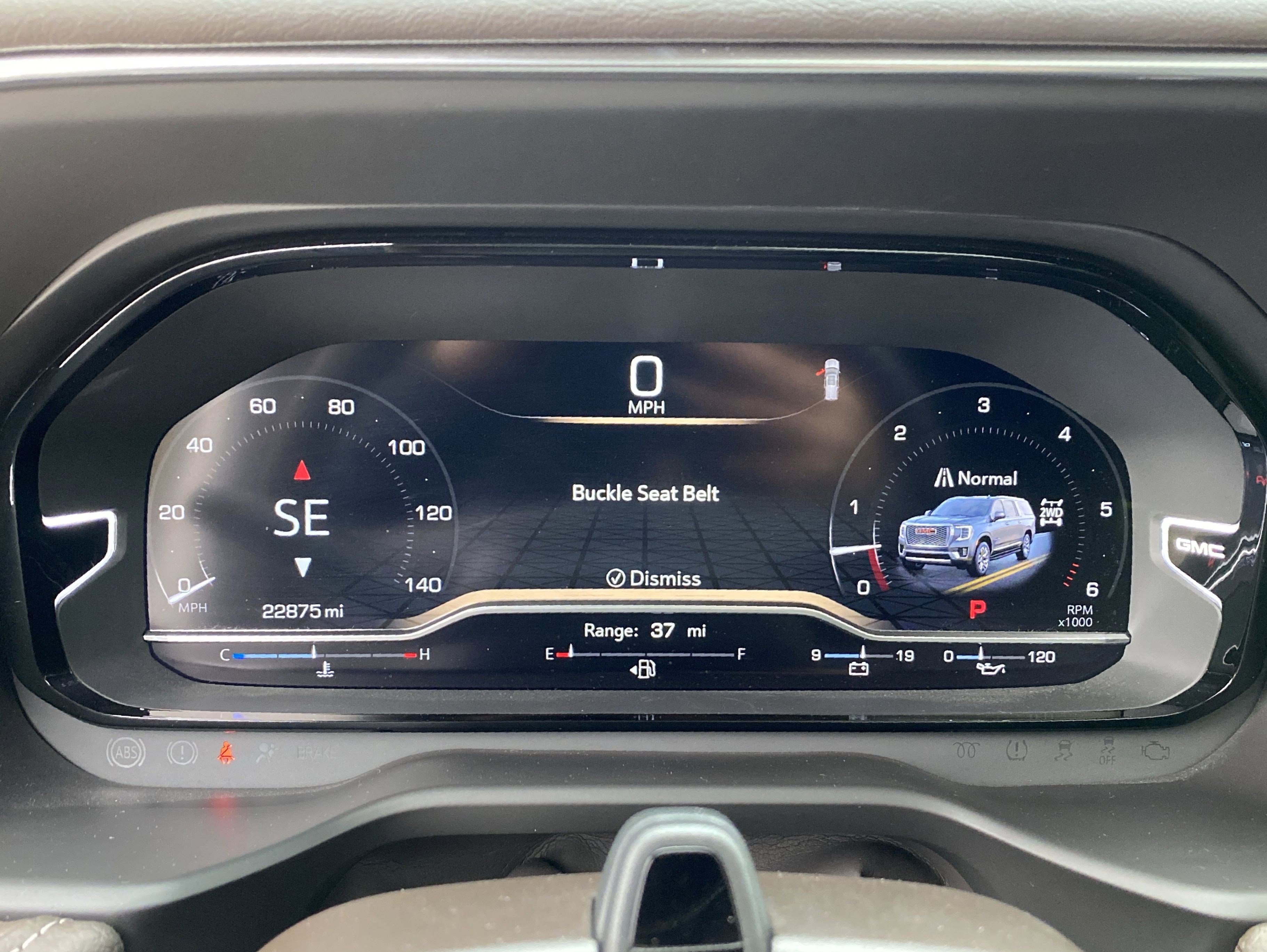 Used 2024 GMC Yukon Denali w/ Denali Reserve Package image 12