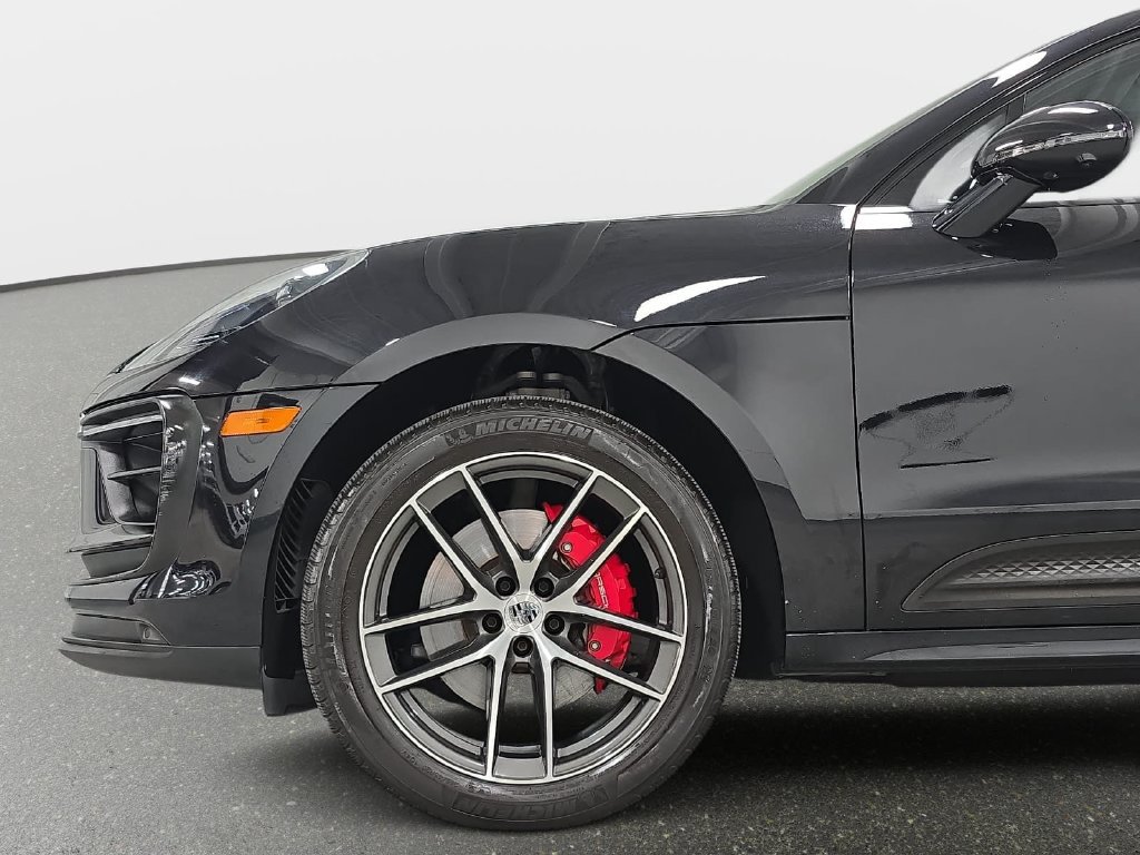 Certified 2024 Porsche Macan S AWD/4WD image 10