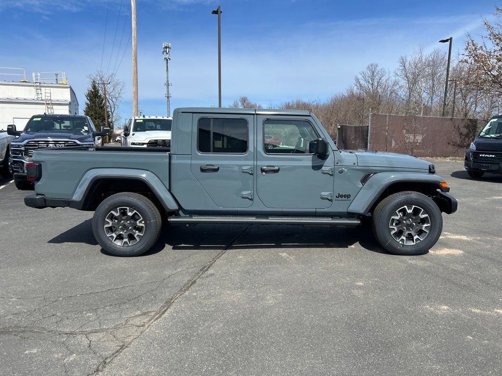 New 2026 Jeep Gladiator Sport AWD/4WD video 2