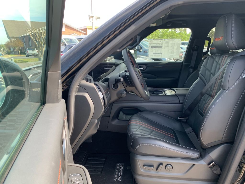 New 2025 Nissan Armada PRO-4X w/ Pro-4X Premium Package image 30