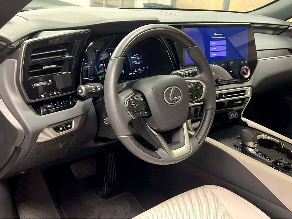 Certified 2026 Lexus RX 350h AWD/4WD image 39