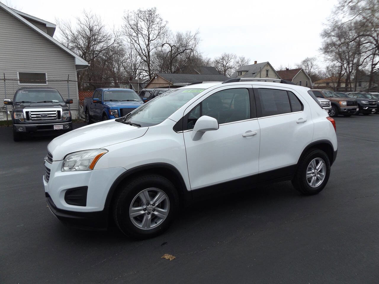 Used 2016 Chevrolet Trax LT w/ LT Sun and Sound Package