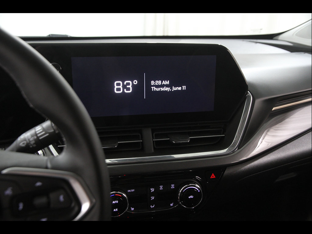 Certified 2024 Chevrolet Trax ACTIV FWD image 9