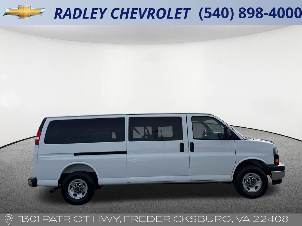 Used 2025 GMC Savana 3500 LT w/ LT Preferred Equipment Group RWD image 11