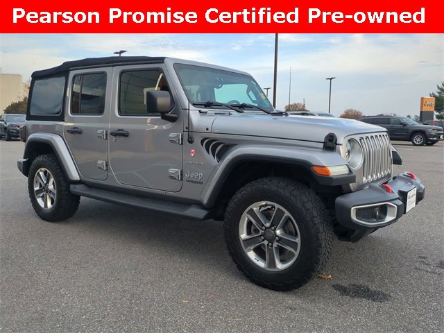 Used 2018 Jeep Wrangler Unlimited Sahara image 2