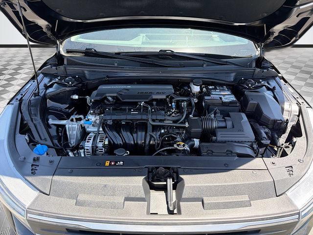 Used 2025 Kia K4 FWD image 27