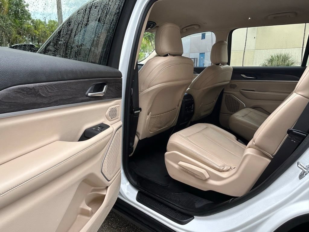 Certified 2022 Jeep Grand Cherokee L Limited RWD image 49