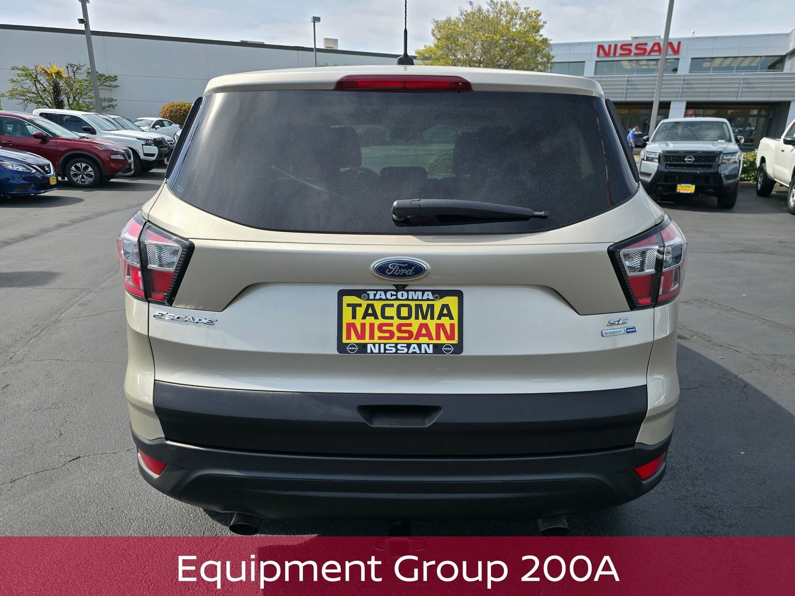 Used 2017 Ford Escape SE AWD/4WD image 4