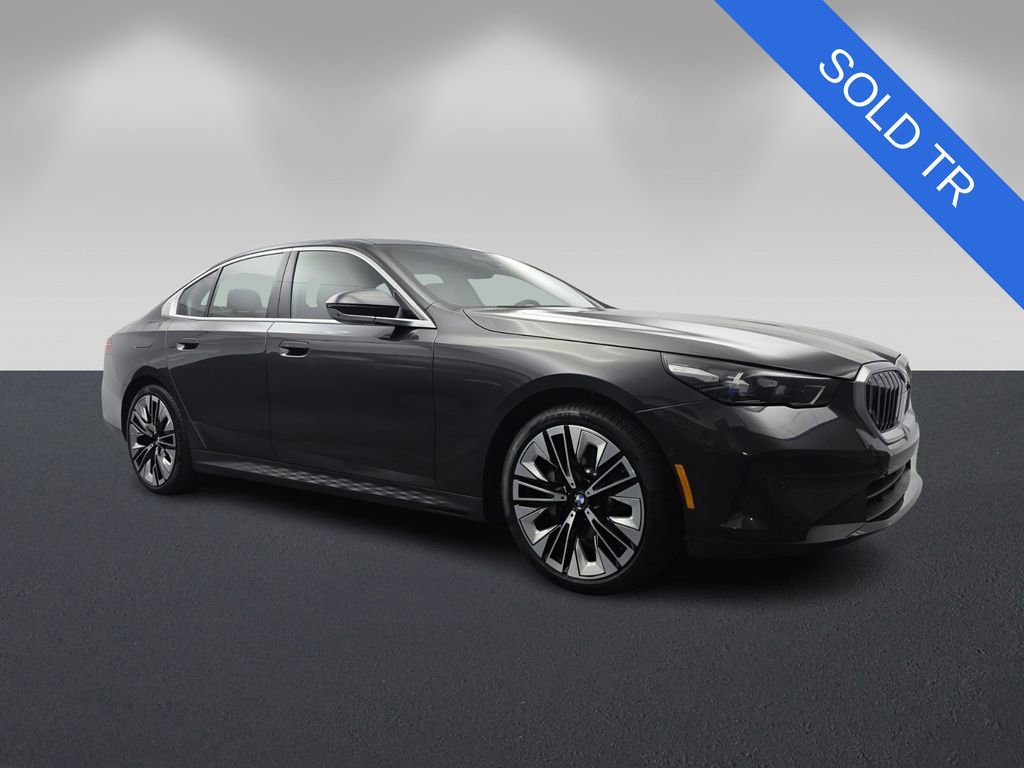 Certified 2026 BMW 530i w/ Premium Package image 1