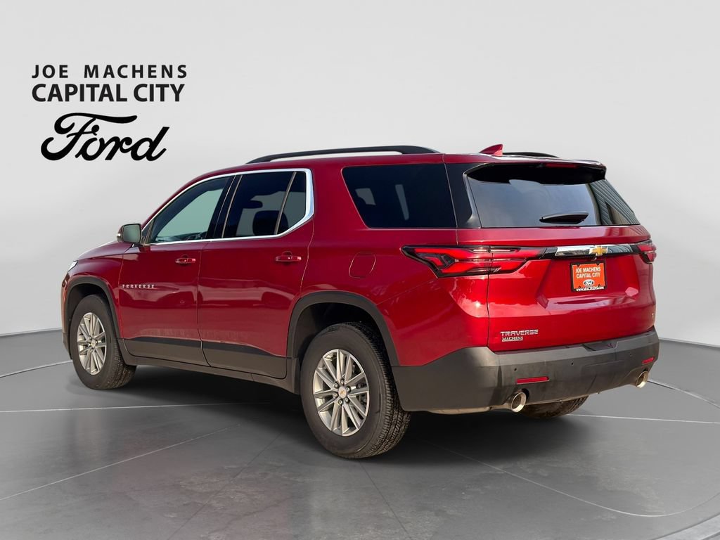 Used 2023 Chevrolet Traverse LT FWD image 7