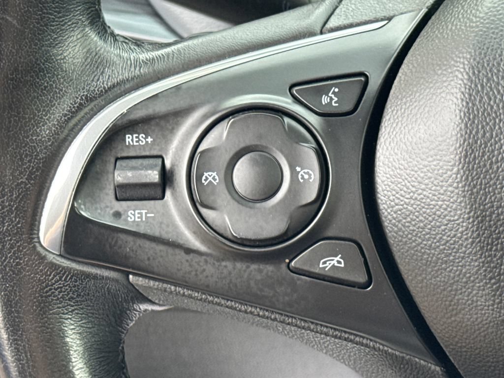 Used 2021 Buick Enclave Essence w/ Sound and Sites Package AWD/4WD image 48