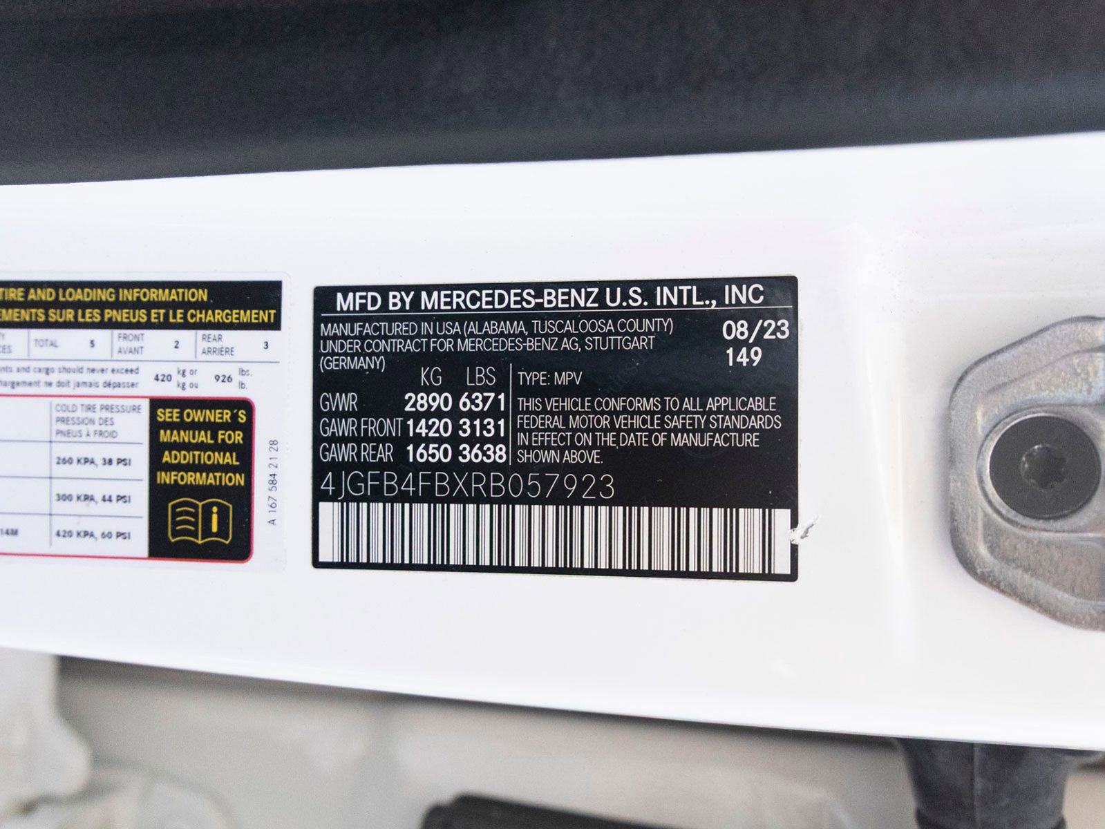 Used 2024 Mercedes-Benz GLE 350 4MATIC image 31