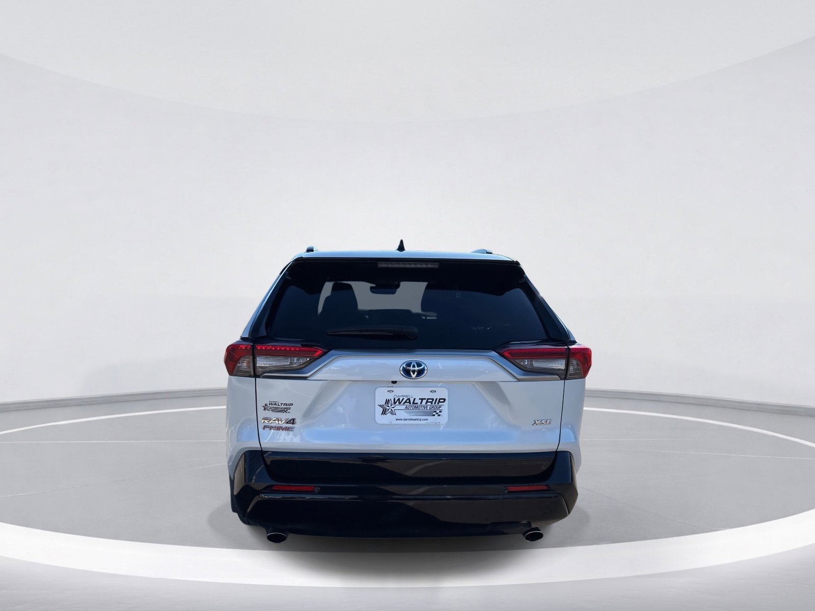 Used 2023 Toyota RAV4 XSE w/ Weather Package image 7