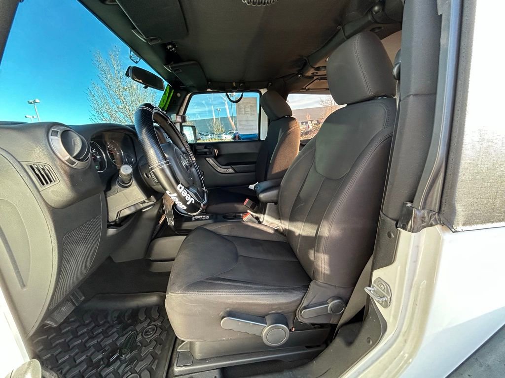 Used 2016 Jeep Wrangler Sport image 11