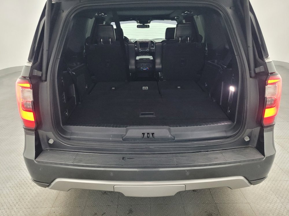 Used 2018 Ford Expedition Limited w/ Equipment Group 302A RWD image 29