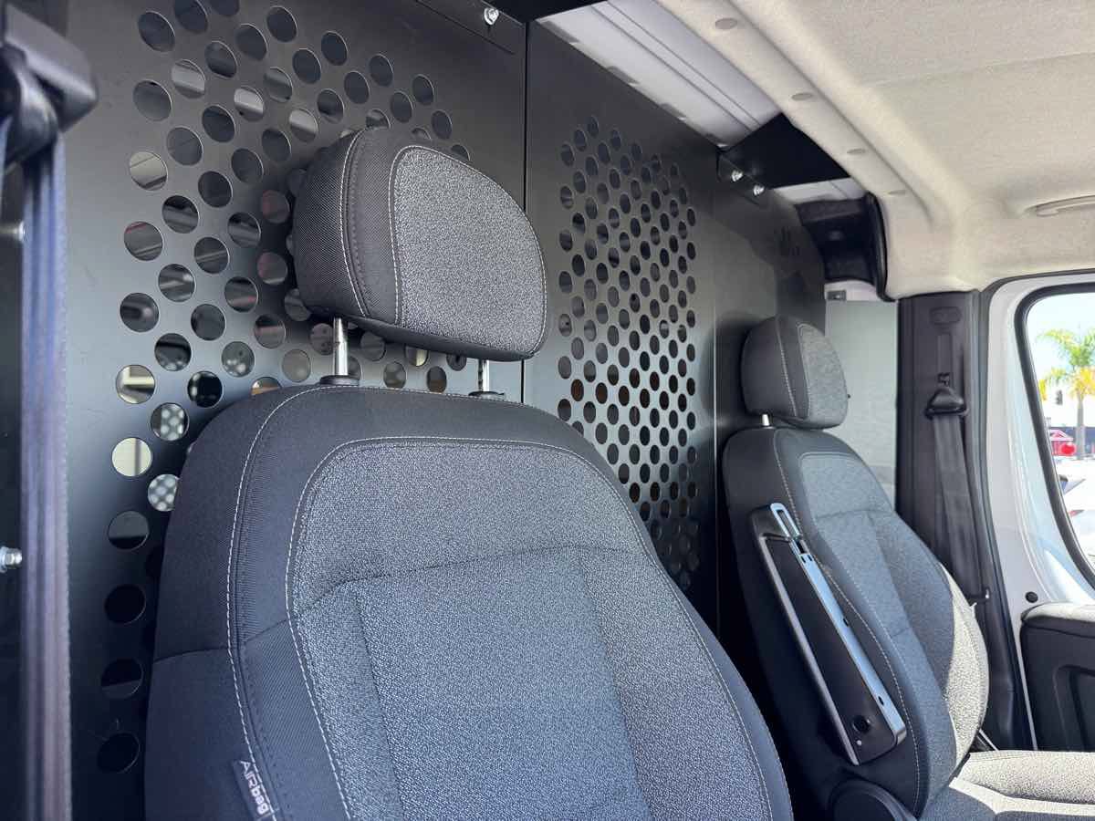 Used 2025 RAM ProMaster 2500 w/ U-Haul Equipment Group FWD image 15