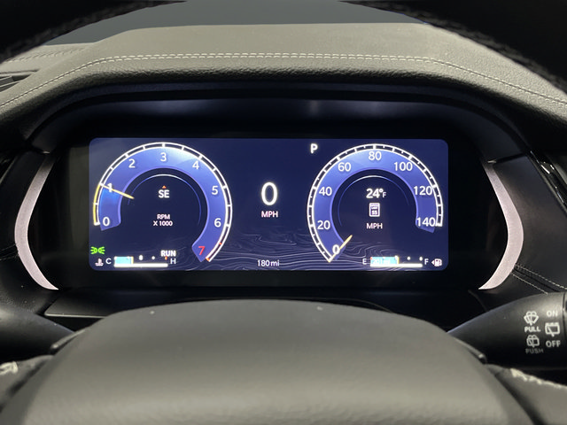 New 2026 Jeep Grand Cherokee Altitude AWD/4WD image 18